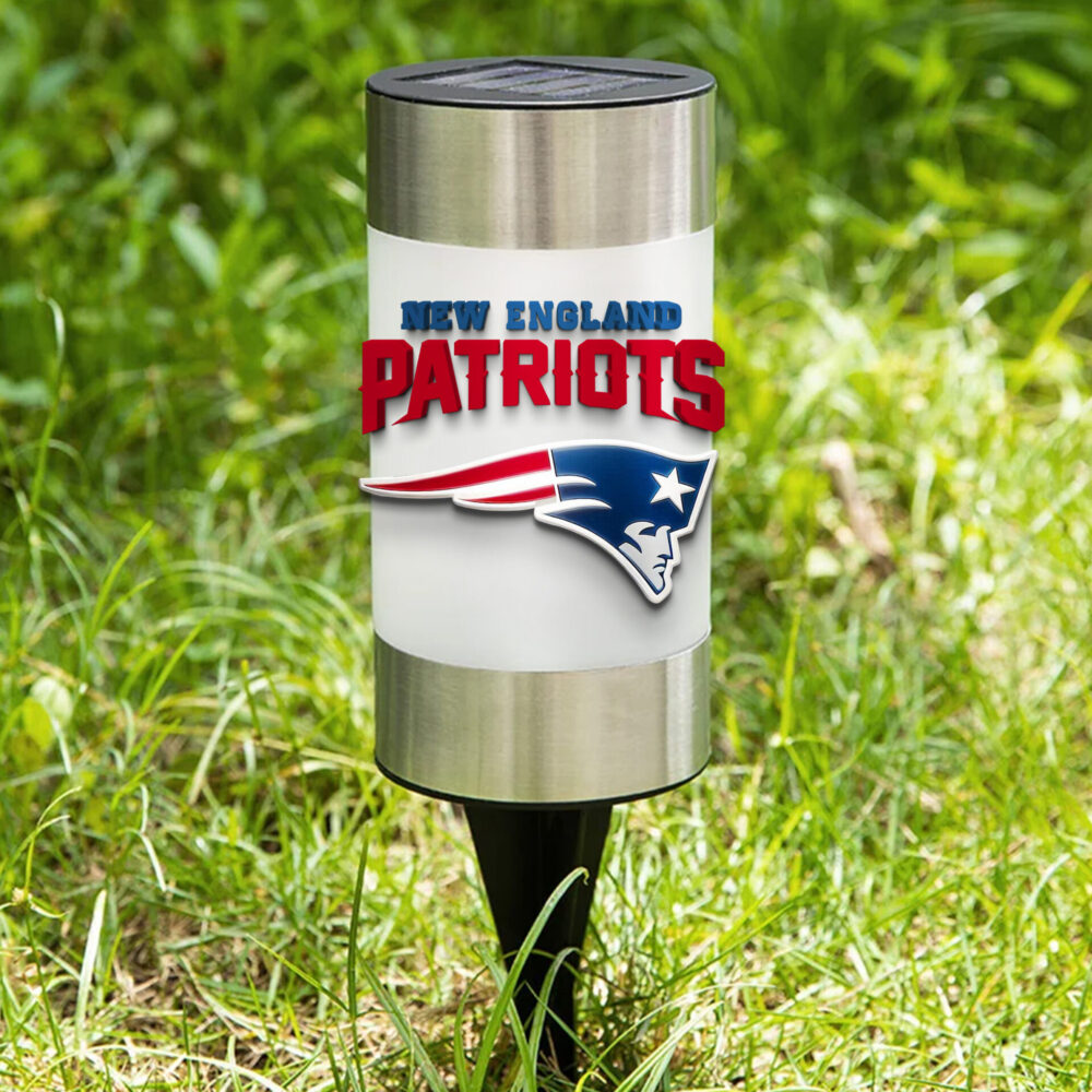 New England Patriots | NFL Waterproof Solar Garden Light TD