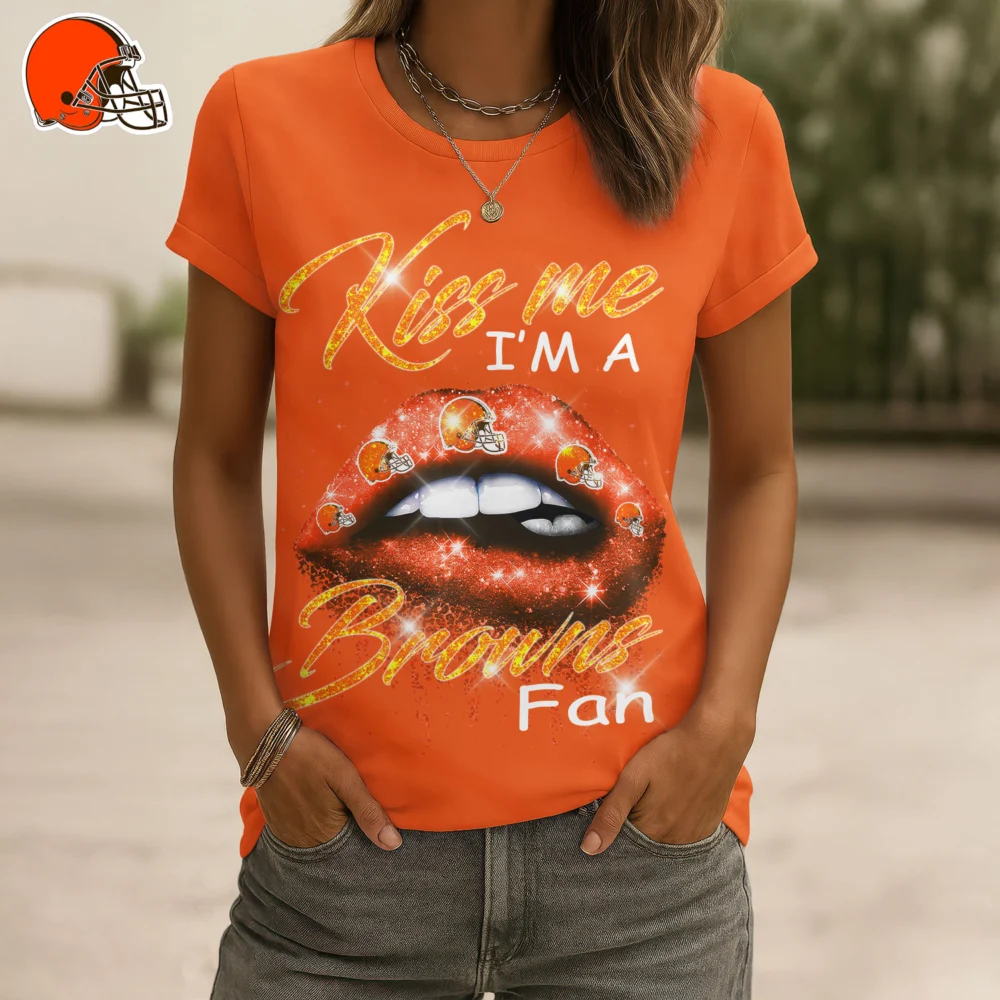 Cleveland Browns | Premium NFL Kiss Me Women Shirt TD