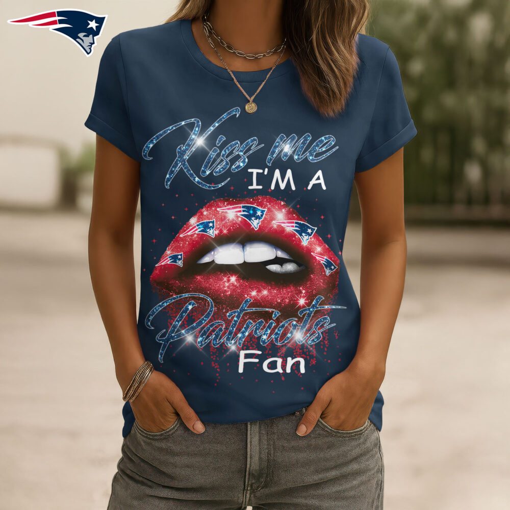 New England Patriots | Premium NFL Kiss Me Women Shirt TD